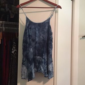 Flowy tank, size M, subtle floral/tie-dye